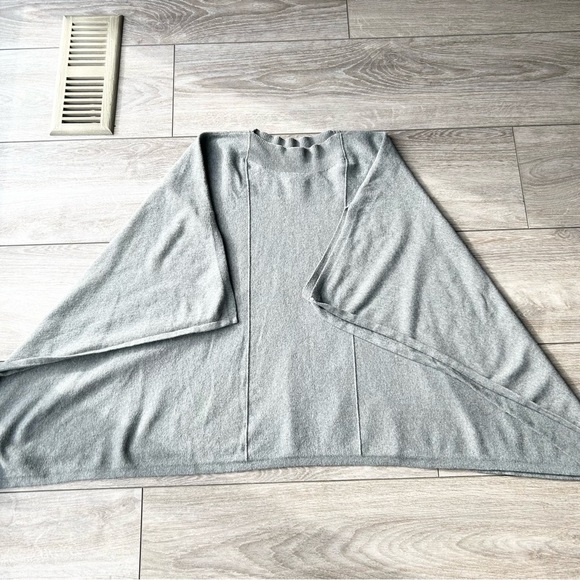 Chico’s Cotton Cashmere Poncho - Picture 7 of 14